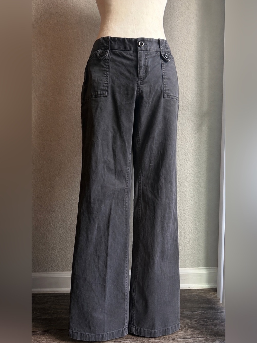 LONDONJEAN Kate Fit Y2K Flare Utility Pants 6 Talla